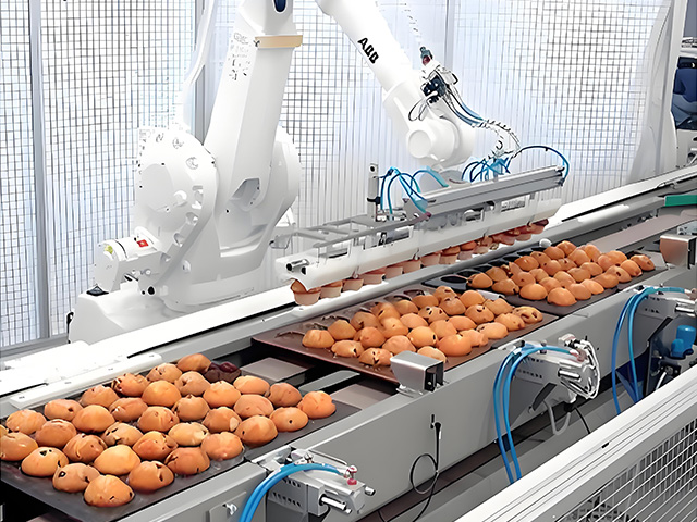 桁架机器人与工业机器人在食品与医药领域的应用